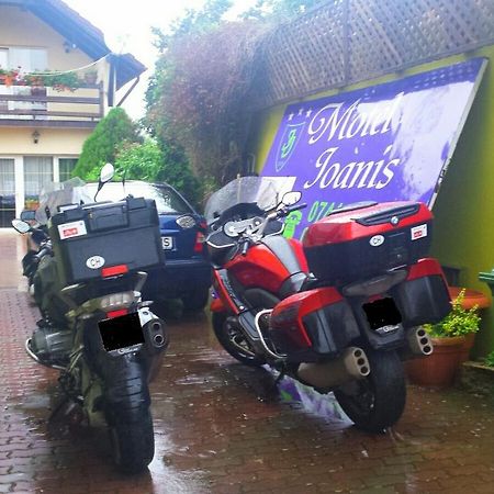 Mîndruloc Motel Ioanis المظهر الخارجي الصورة