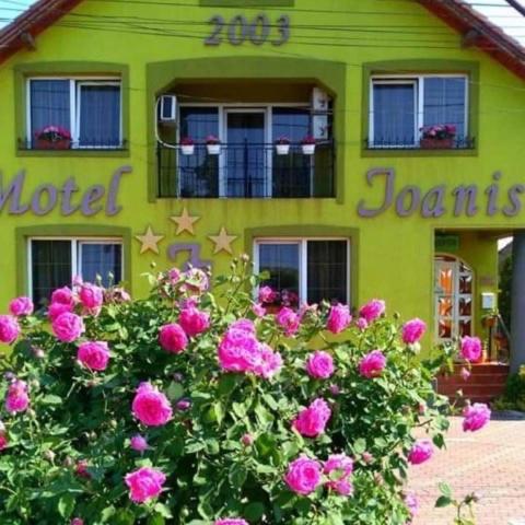 Mîndruloc Motel Ioanis المظهر الخارجي الصورة